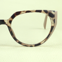 Qzee Round # textured