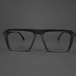 Tomm Square #black